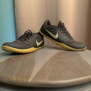 Nike Air Pernix, Premium Leather Training Shoes. Mens size 11, Color Brown & Tan
